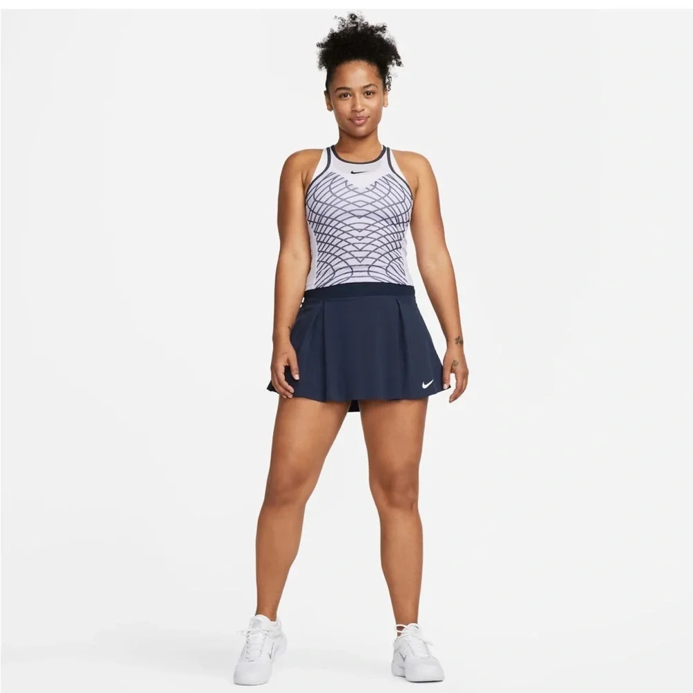 Nike Dri Fit - Picture 5 of 14